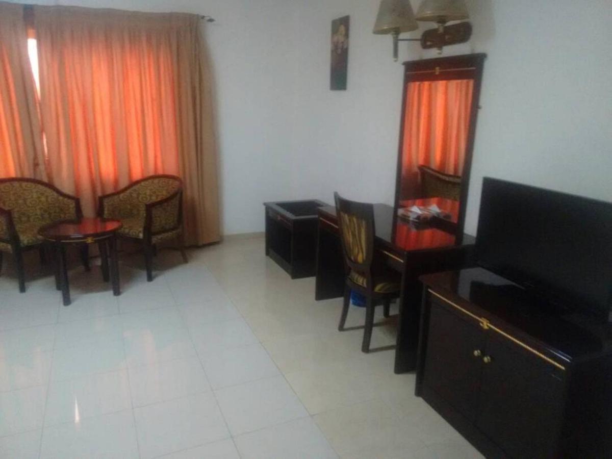 Riviera Hotel Benin 科托努 外观 照片
