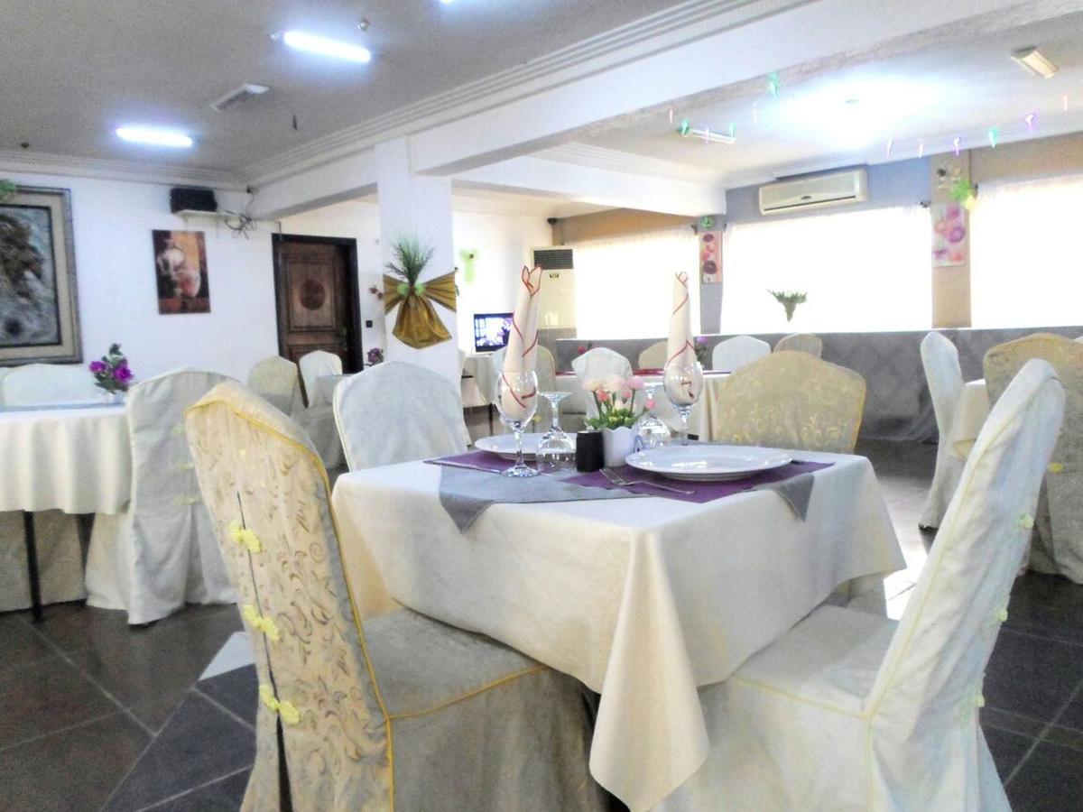 Riviera Hotel Benin 科托努 外观 照片