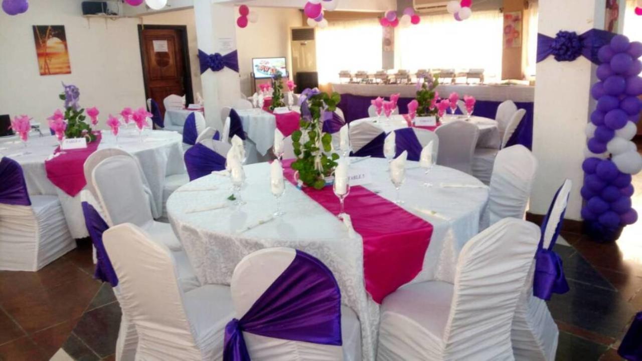 Riviera Hotel Benin 科托努 外观 照片