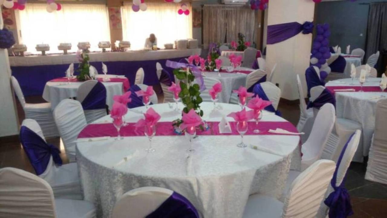 Riviera Hotel Benin 科托努 外观 照片