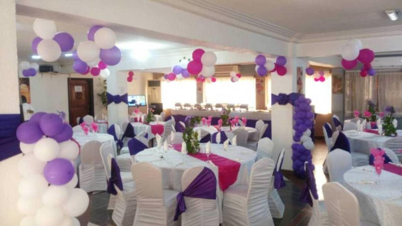 Riviera Hotel Benin 科托努 外观 照片