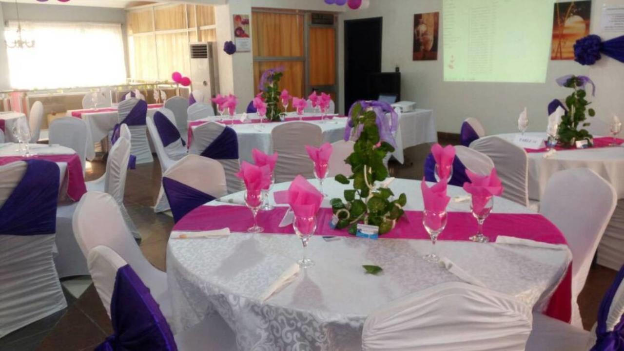 Riviera Hotel Benin 科托努 外观 照片