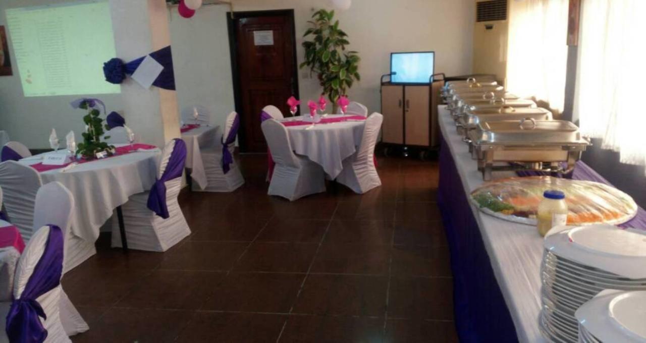 Riviera Hotel Benin 科托努 外观 照片