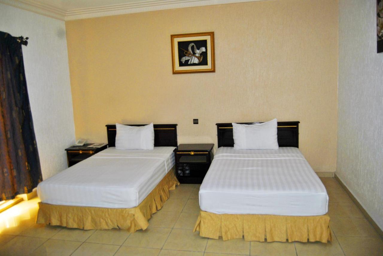Riviera Hotel Benin 科托努 外观 照片