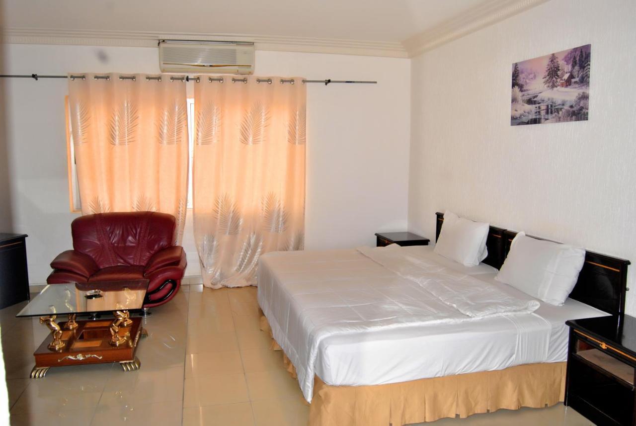 Riviera Hotel Benin 科托努 外观 照片