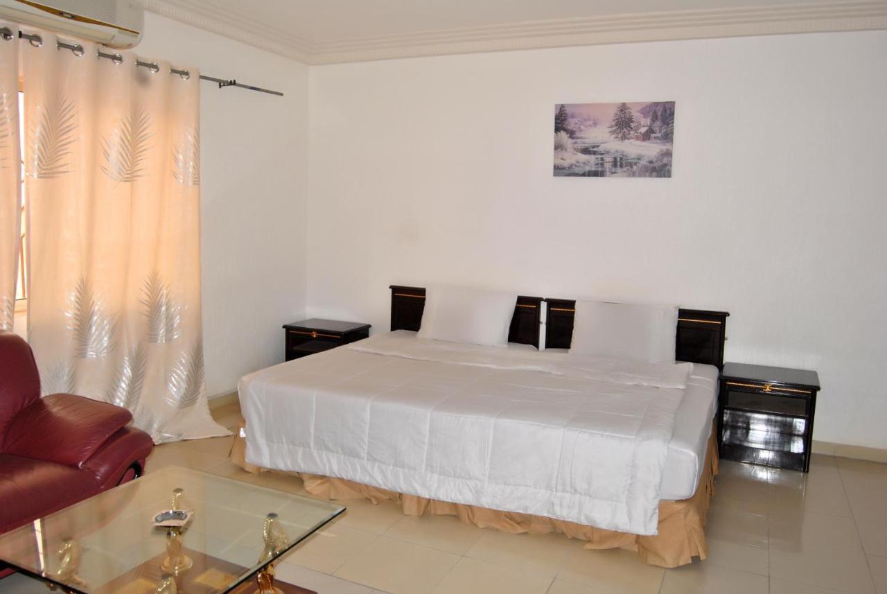 Riviera Hotel Benin 科托努 外观 照片