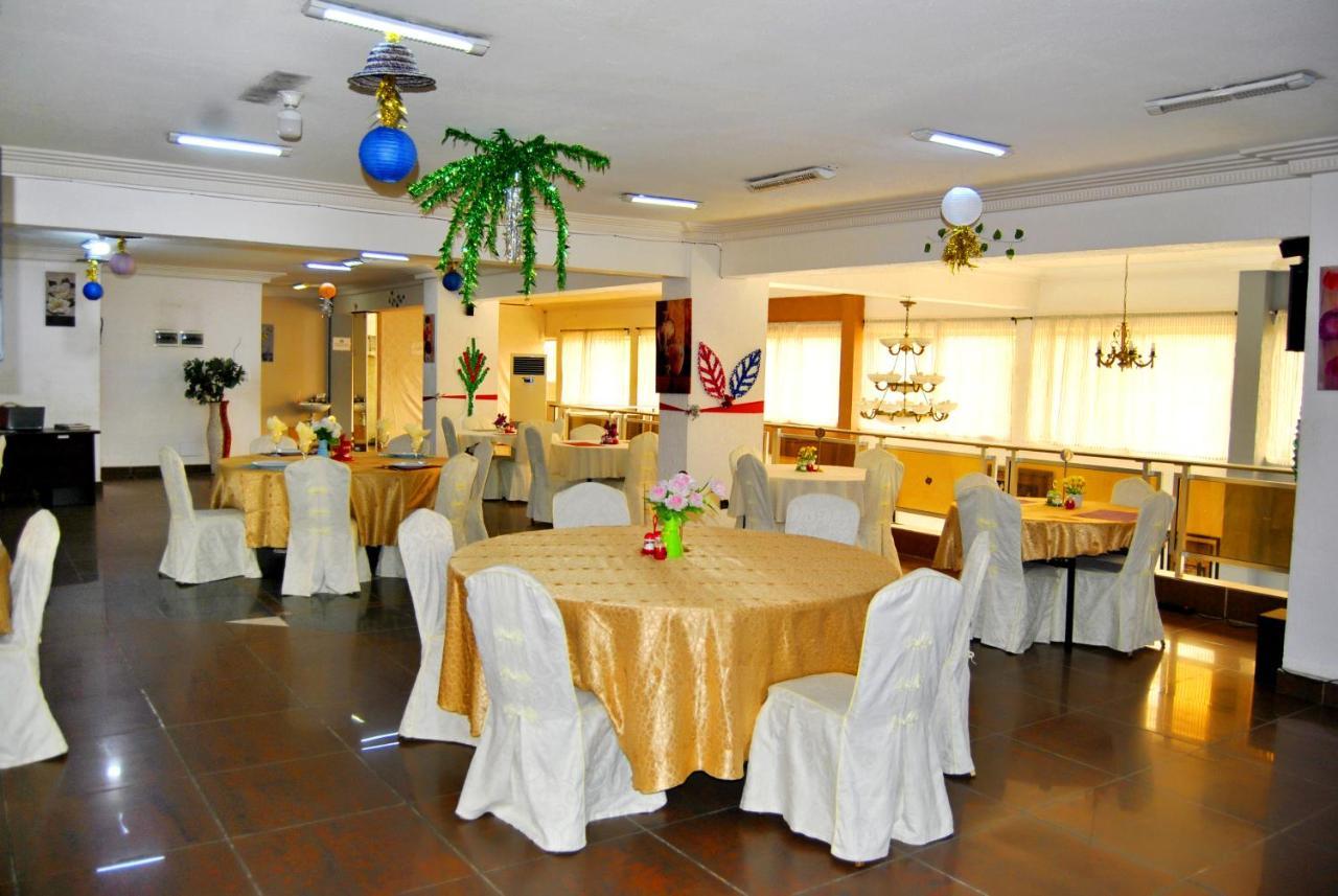 Riviera Hotel Benin 科托努 外观 照片